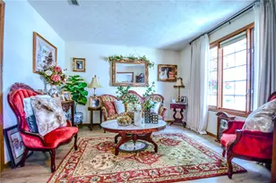 6700 Willow Creek Dr, Huber Heights, OH 45424 - Photo 11