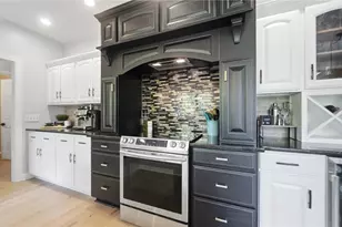 9221 Sycamore Springs Ct, Washington Twp, OH 45458 - Photo 29
