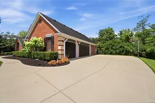 9221 Sycamore Springs Ct, Washington Twp, OH 45458 - Photo 97