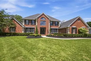 9221 Sycamore Springs Ct, Washington Twp, OH 45458 - Photo 5