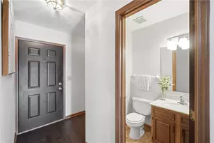 7845 Betsy Ross Cir, Washington Twp, OH 45459 - Photo 7