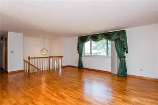 827 Moon Ct, Miamisburg, OH 45342 - Photo 7