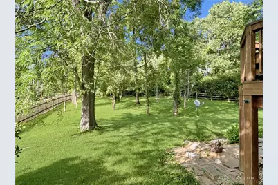 4460 E Mohave Drive, Dayton, OH 45431 - Photo 25
