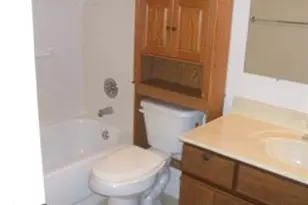 1501 Lake Pointe Way, Centerville, OH 45459 - Photo 11