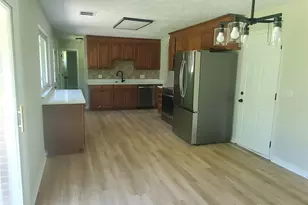 3833 Pobst Dr, Kettering, OH 45420 - Photo 7