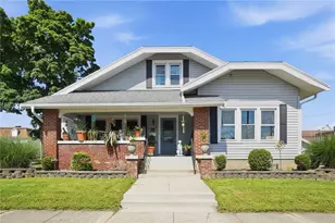 19 S 2nd St, Tipp City, OH 45371 - Photo 3