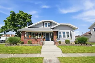 19 S 2nd St, Tipp City, OH 45371 - Photo 1