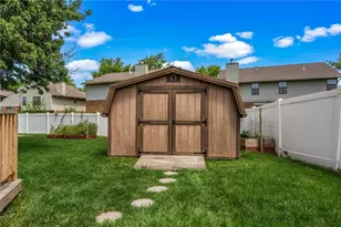 8477 Doe Run Pl, Huber Heights, OH 45424 - Photo 37