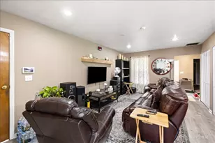 4098 Meadowsweet Dr, Riverside, OH 45424 - Photo 7
