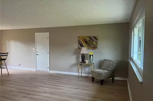 2369 Broadmoor Dr, Kettering, OH 45419 - Photo 3