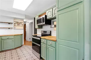 3031 Spring Hill Rd, Beavercreek, OH 45434 - Photo 13