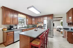 3695 Meadowcourt Dr, Beavercreek, OH 45431 - Photo 11