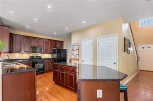 2374 Gerard Ct, Fairborn, OH 45324 - Photo 9