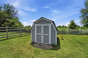 8871 W National Rd, Bethel Twp, OH 45344 - Photo 33