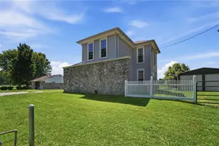 8871 W National Rd, Bethel Twp, OH 45344 - Photo 3
