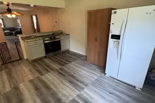 421 Merrymaid Dr, Englewood, OH 45322 - Photo 9