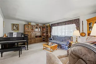 2307 Pine Knott Dr, Beavercreek, OH 45431 - Photo 7