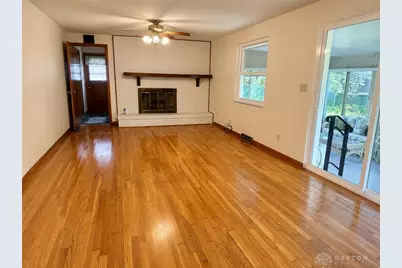520 Berkshire Circle, Englewood, OH 45322 - Photo 7
