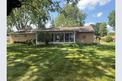 520 Berkshire Circle, Englewood, OH 45322 - Photo 5