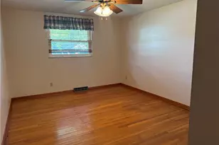 520 Berkshire Cir, Englewood, OH 45322 - Photo 19