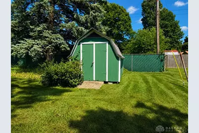 520 Berkshire Circle, Englewood, OH 45322 - Photo 17