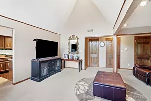 1933 Washington South Dr, Washington Twp, OH 45458 - Photo 21