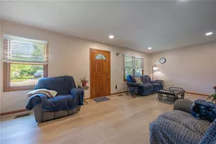 1658 Bowman Dr, Xenia, OH 45385 - Photo 3