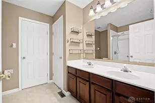 2469 Byers Ridge Dr, Miami Township, OH 45342 - Photo 25