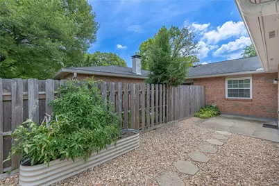 311 Kimbary Drive, Washington Twp, OH 45458 - Photo 35