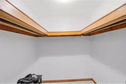 7579 Downing Street, Butler Twp, OH 45414 - Photo 23