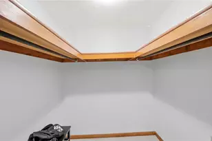7579 Downing St, Butler Twp, OH 45414 - Photo 23