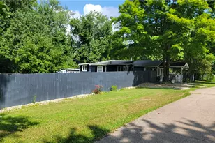 235 S Lansdowne Ave, Jefferson Twp, OH 45417 - Photo 3