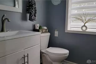 235 S Lansdowne Ave, Jefferson Twp, OH 45417 - Photo 27