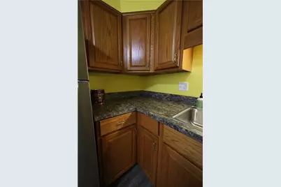 1504 Coventry Road #B, Dayton, OH 45410 - Photo 7