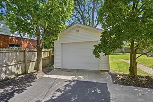 430 Claranna Ave, Oakwood, OH 45419 - Photo 33
