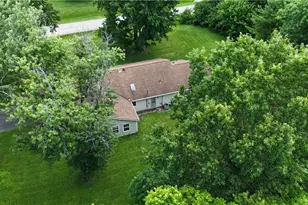 6601 Cherrywood Ln, Franklin Twp, OH 45005 - Photo 3