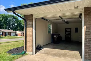 155 McCraw Dr, Englewood, OH 45322 - Photo 25