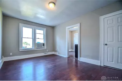 828 E Main Street, Springfield, OH 45503 - Photo 29