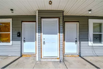 828 E Main Street, Springfield, OH 45503 - Photo 23