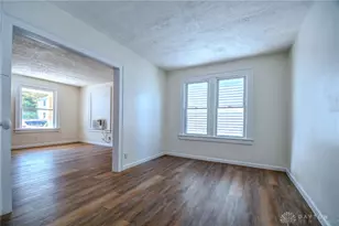 828 E Main St, Springfield, OH 45503 - Photo 9