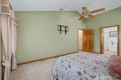 6373 Ring Neck Drive, Huber Heights, OH 45424 - Photo 23