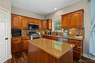 8865 Wildfire Ct, Washington Twp, OH 45458 - Photo 15