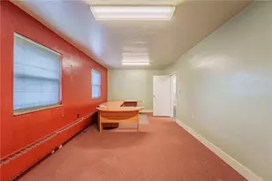 220 W Siebenthaler Ave, Dayton, OH 45405 - Photo 7