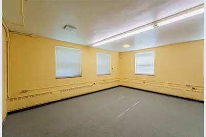 220 W Siebenthaler Avenue, Dayton, OH 45405 - Photo 21