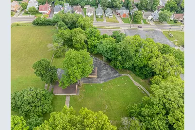 220 W Siebenthaler Avenue, Dayton, OH 45405 - Photo 51