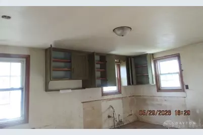 11422 Pansing Road, Brookville, OH 45309 - Photo 15