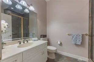 1724 W Rahn Rd, Washington Twp, OH 45459 - Photo 65