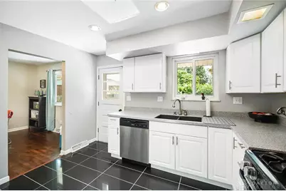 2500 Symphony Way, Dayton, OH 45449 - Photo 9