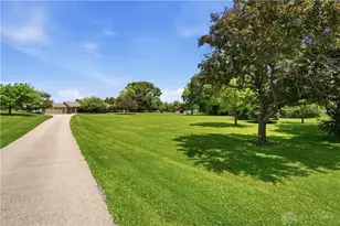 660 W Lytle-Five Points Rd, Springboro, OH 45066 - Photo 63