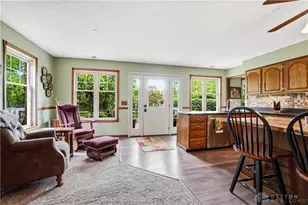 660 W Lytle-Five Points Rd, Springboro, OH 45066 - Photo 5